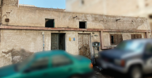عقار في حي الشهداء بالطائف