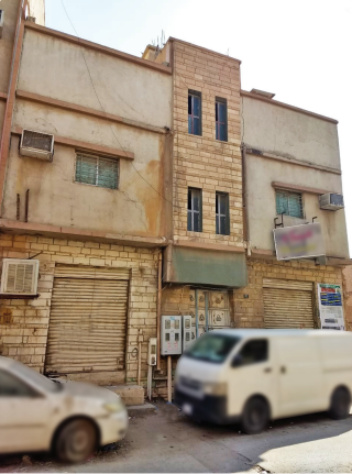 عقار في حي العود