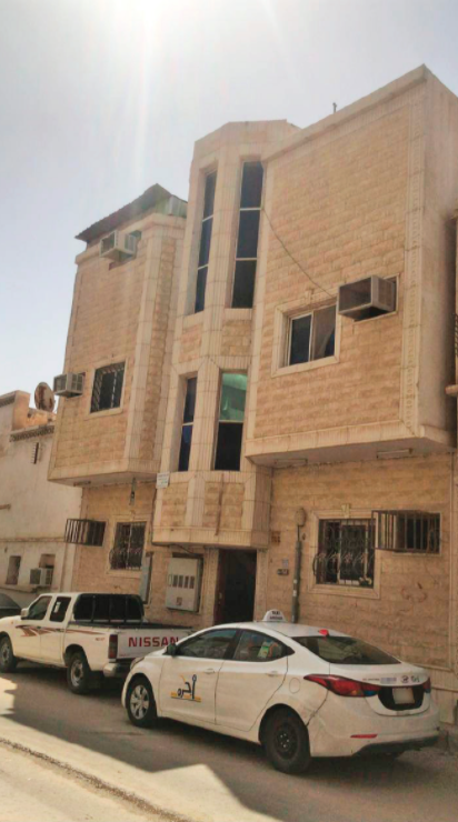 عمارة سكنية حي منفوحة